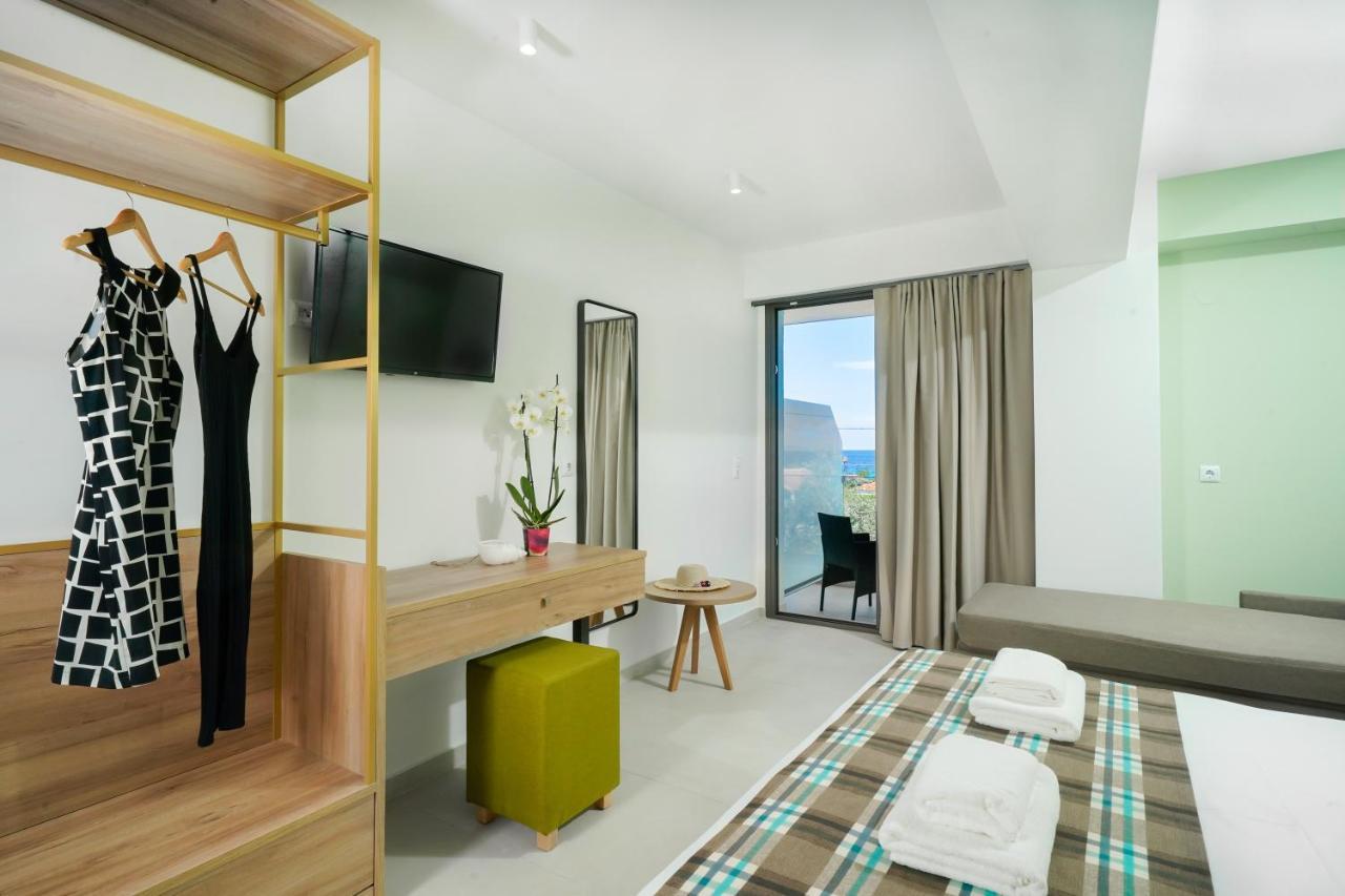 Miracle Suites By Klisma Beach Skala Kallirachis Exterior photo
