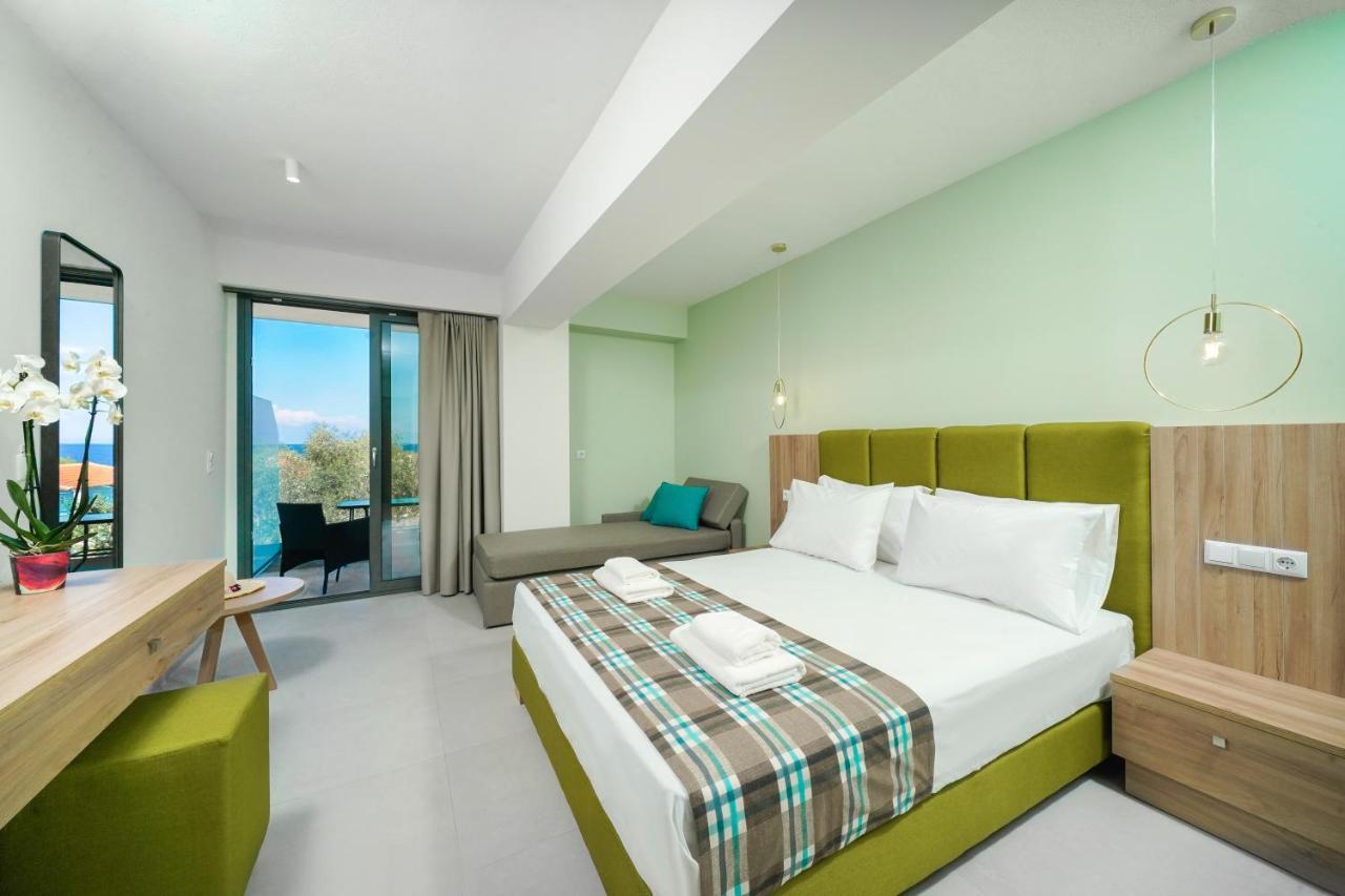 Miracle Suites By Klisma Beach Skala Kallirachis Exterior photo