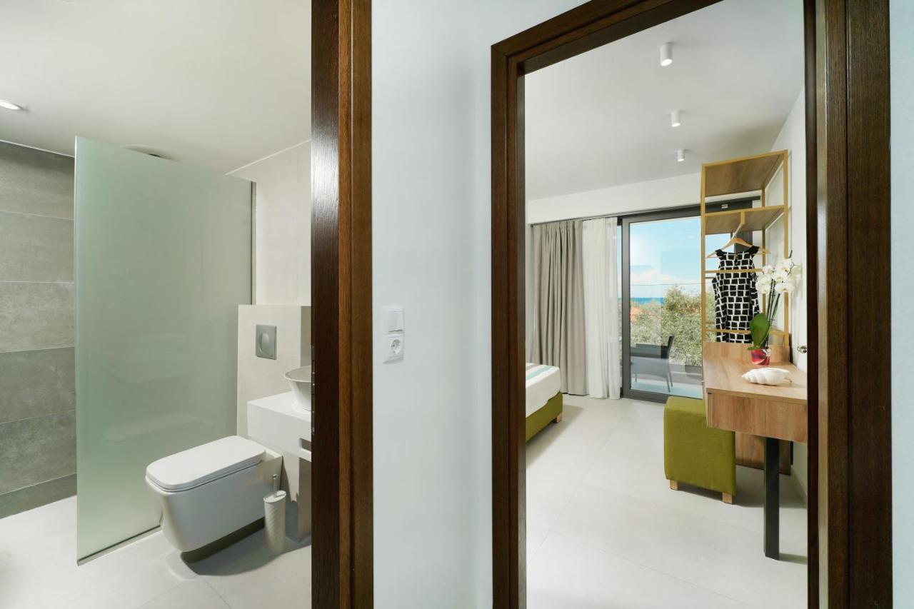 Miracle Suites By Klisma Beach Skala Kallirachis Exterior photo
