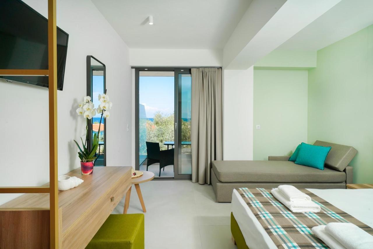Miracle Suites By Klisma Beach Skala Kallirachis Exterior photo