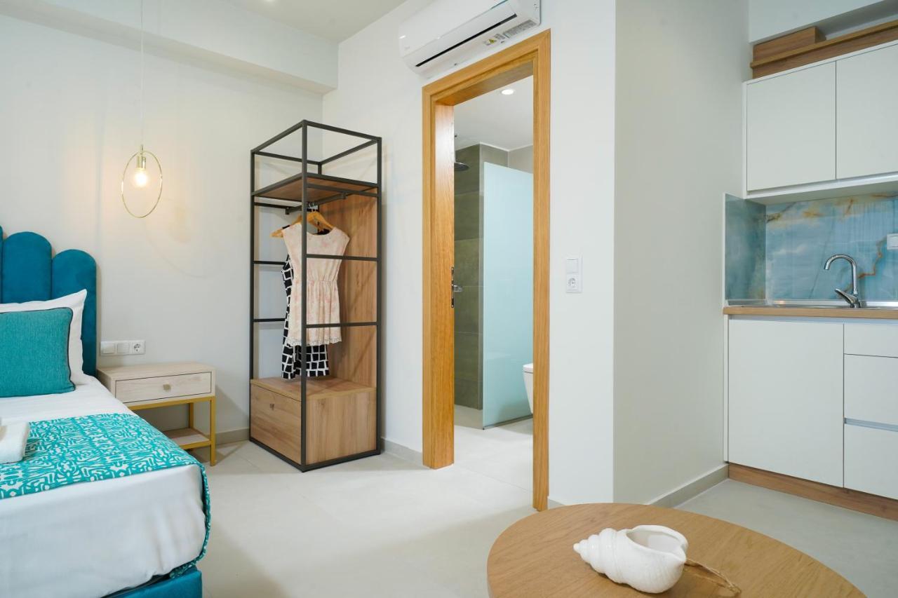 Miracle Suites By Klisma Beach Skala Kallirachis Exterior photo
