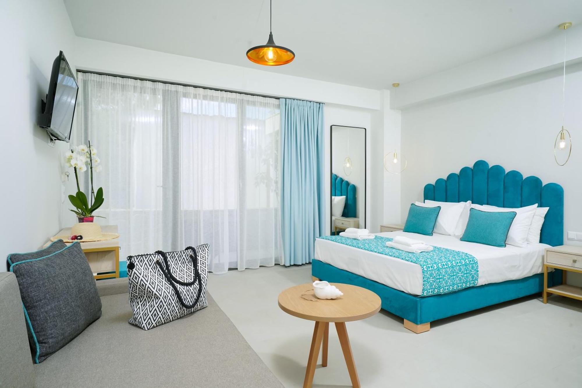 Miracle Suites By Klisma Beach Skala Kallirachis Room photo